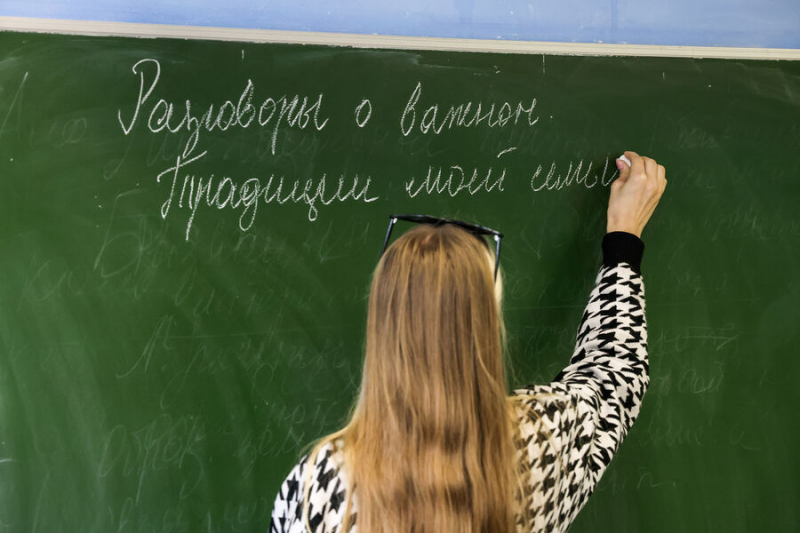 &laquo;Как преподавать, если у&nbsp;самой нет мужа и детей?&raquo; Почему учителя и родители против &laquo;Семьеведения&raquo; 