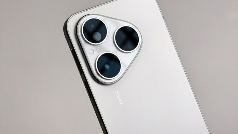 Обзор HUAWEI Pura 80: стильный и сбалансированный флагманский смартфон с&nbsp;ИИ от &laquo;Яндекса&raquo; 