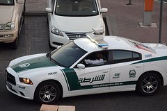Блогерша лишилась телефона и была оштрафована в ОАЭ за критику ресторана